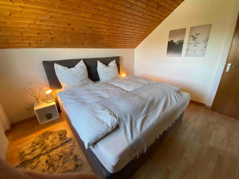 Ruhige Wohnung Im Schwarzwald Филлинген-Швеннинген Экстерьер фото