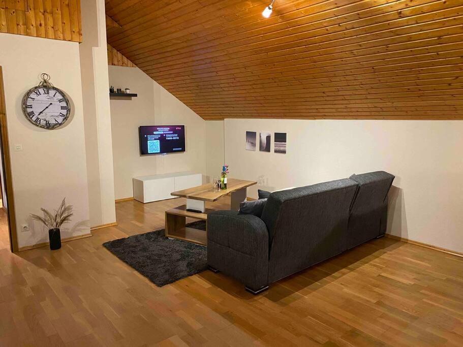 Ruhige Wohnung Im Schwarzwald Филлинген-Швеннинген Экстерьер фото